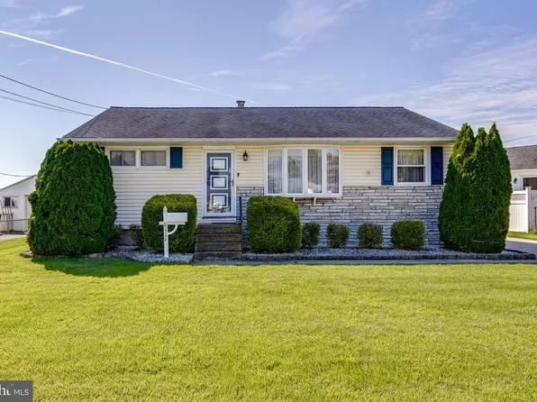 528 Polk St, Riverside, NJ 08075