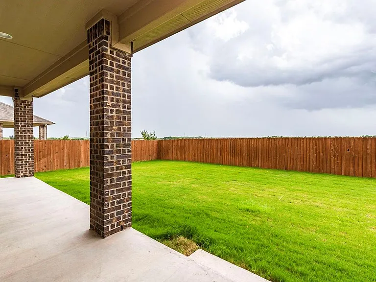 16445 Marcello Dr — Photo 30
