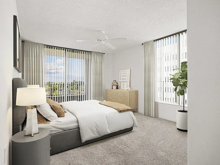 Gables Grand Plaza Apartments — Photo 74