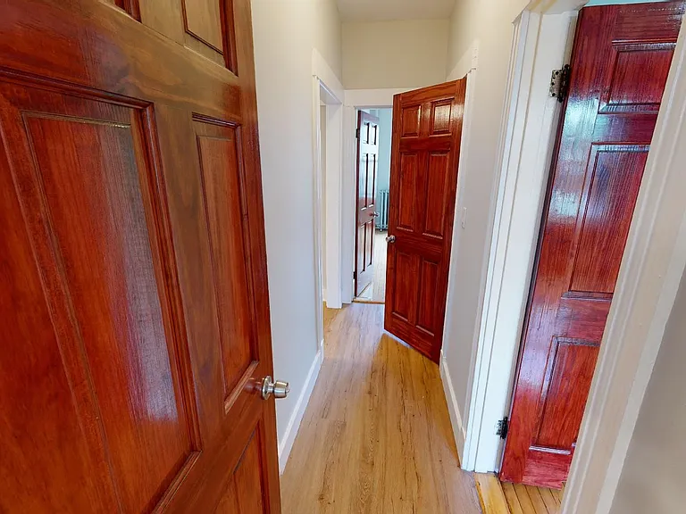 8 Farrington Ave #8A — Photo 12