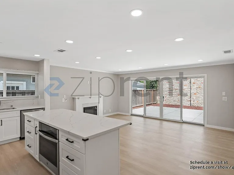 1723 Laine Ave — Photo 16