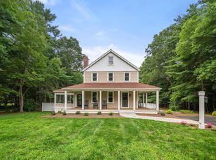 18 Phillips Rd, Pembroke, MA 02359