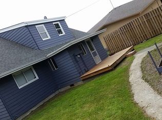 750 G St, Blaine, WA 98230