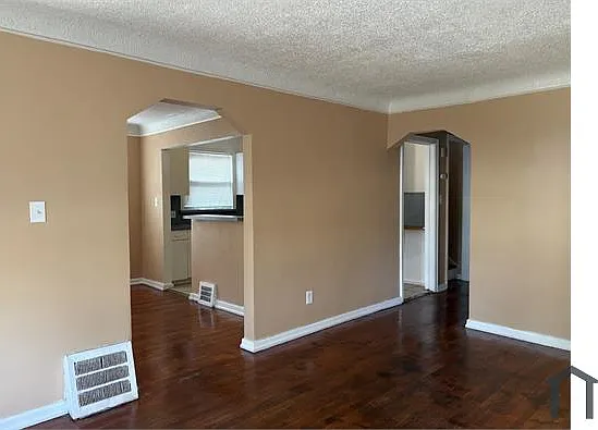 13799 Wadsworth St — Photo 4