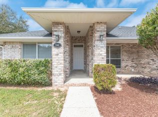 7040 Calle Cabeza De Vaca, Navarre, FL 32566