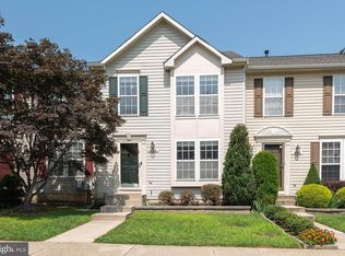920 Deerberry Ct, Odenton, MD 21113
