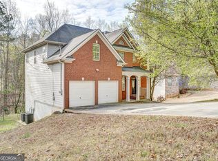 6439 Swift Creek Dr, Lithonia, GA 30058