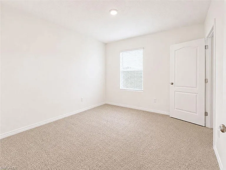 2736 Dumont Ln — Photo 20