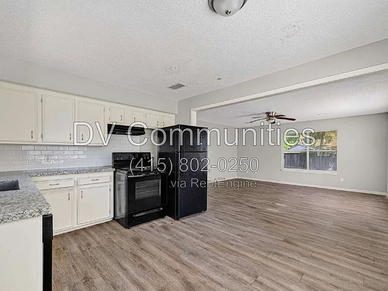 16835 S Lighthouse Dr — Photo 13