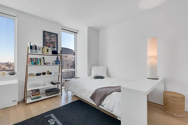 Rented by Cooper & Cooper Real Estate | media 9