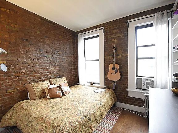 2nd image of 250 Broome St APT 20