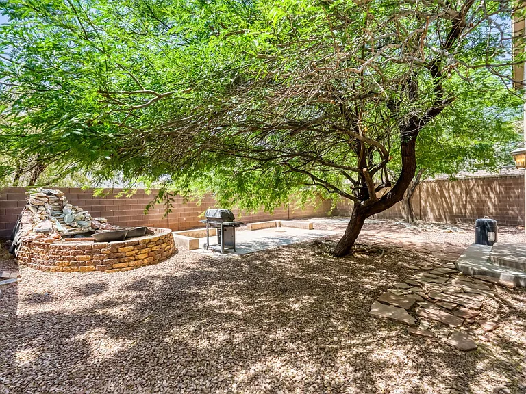 10381 Sleeping Sun Ct — Photo 22