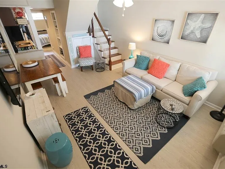 9510 Amherst Ave #116 — Photo 5