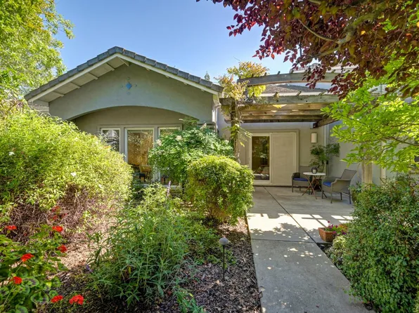 2364 Glacier Pl, Davis, CA 95616