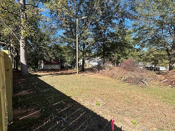 3rd image of 0 Golf St