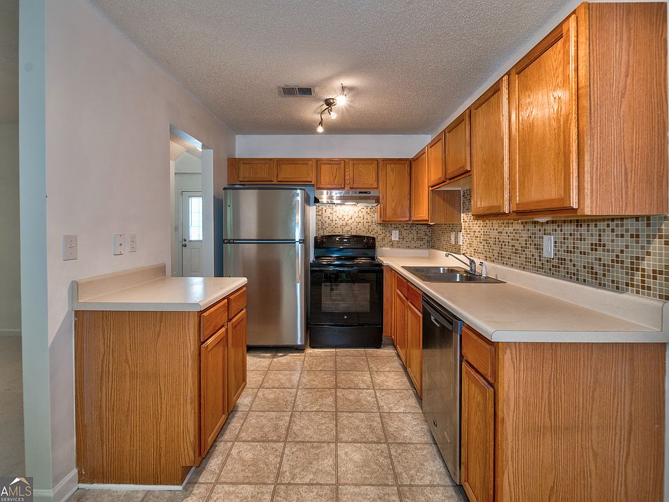 7013 Gallant Cir Mableton, GA Zillow