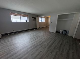 4801 S Baha Ave #1, Sioux Falls, SD 57106