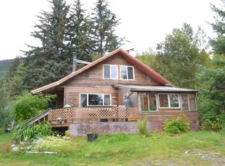 11014 Comstock Rd, Haines, AK 99827