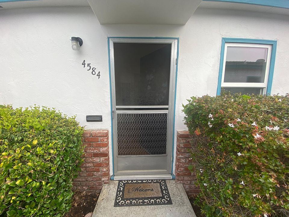 1st image of 4584 Kensington Dr