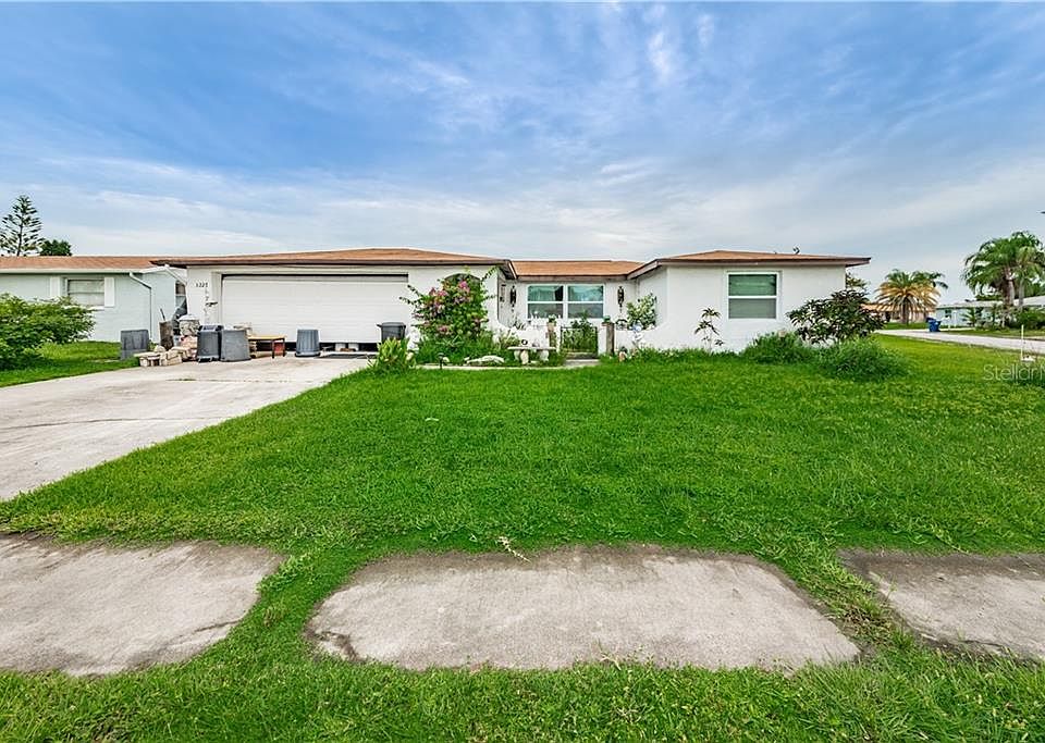 1st image of 3227 Bright Dr