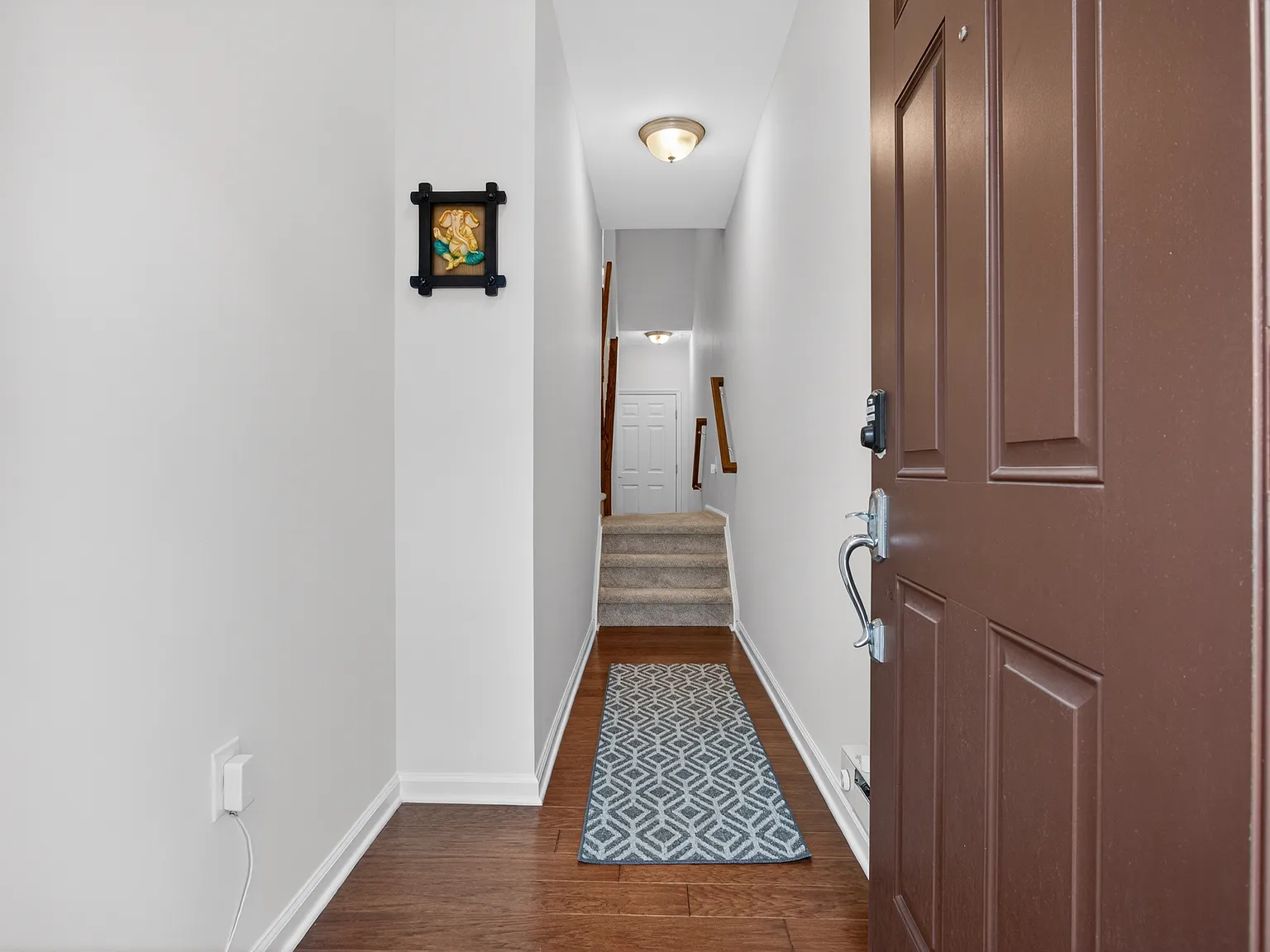 2 bed, 2.5 bath, 1771 sqft, $3,700 — Photo 3