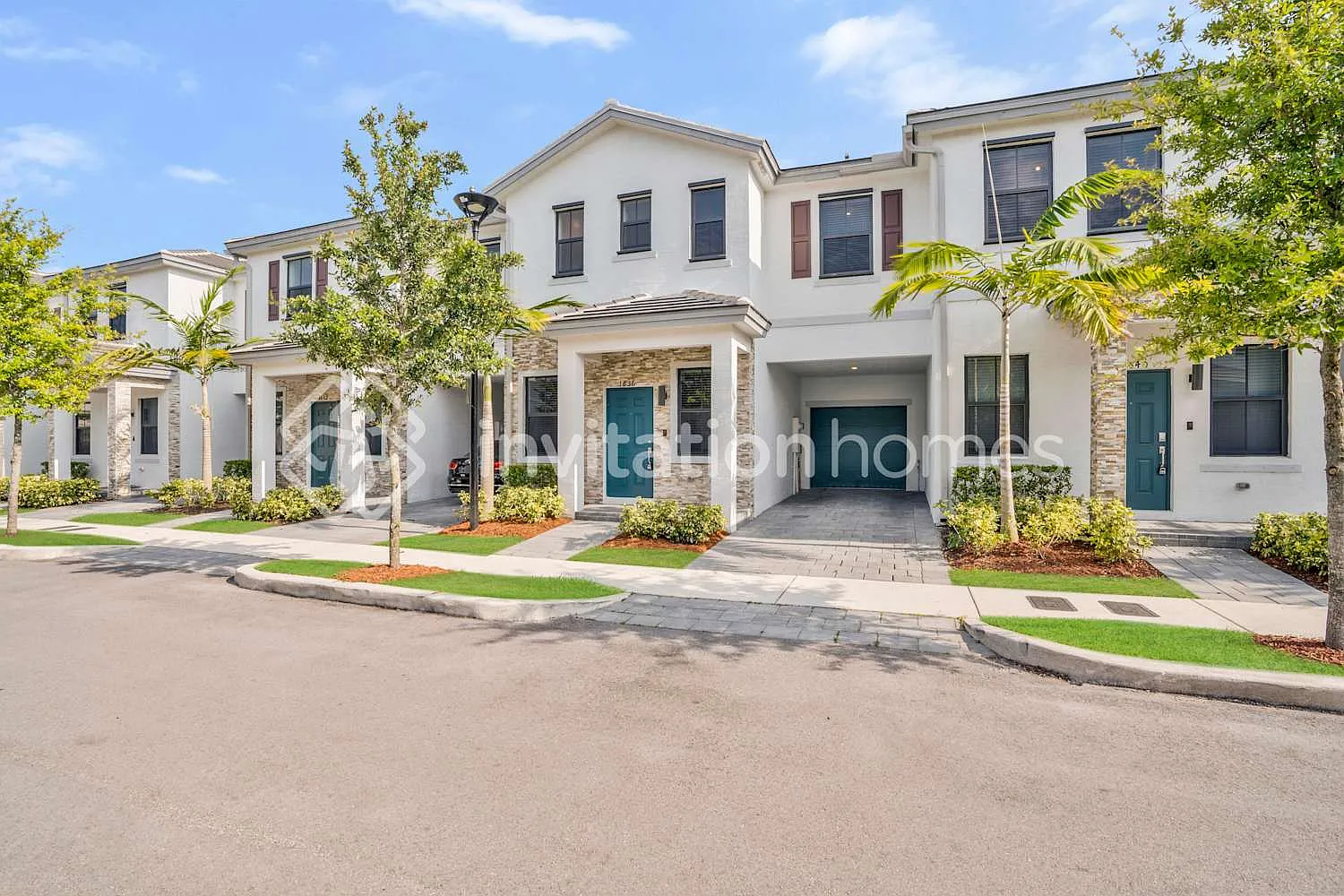 1636 Sw 29 St Fort Lauderdale, FL 33315 — Photo 1