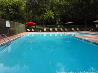 1908 Parkwild Dr APT 33, Council Bluffs, IA 51503