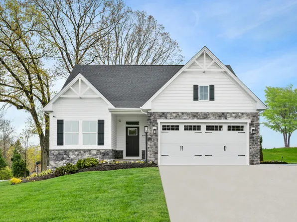 955 Deer Valley Dr, Miamisburg, OH 45342