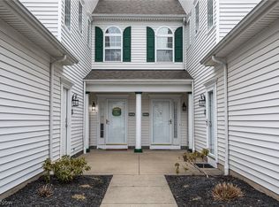 9856 Old Johnnycake Ridge Rd, Mentor, OH 44060