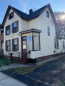 32 Henry Street, New Haven, CT, 06511