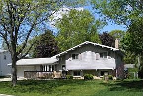1st image of 1640 Birchwood Dr