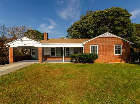 138 Chapel View Dr, Madison Heights, VA 24572