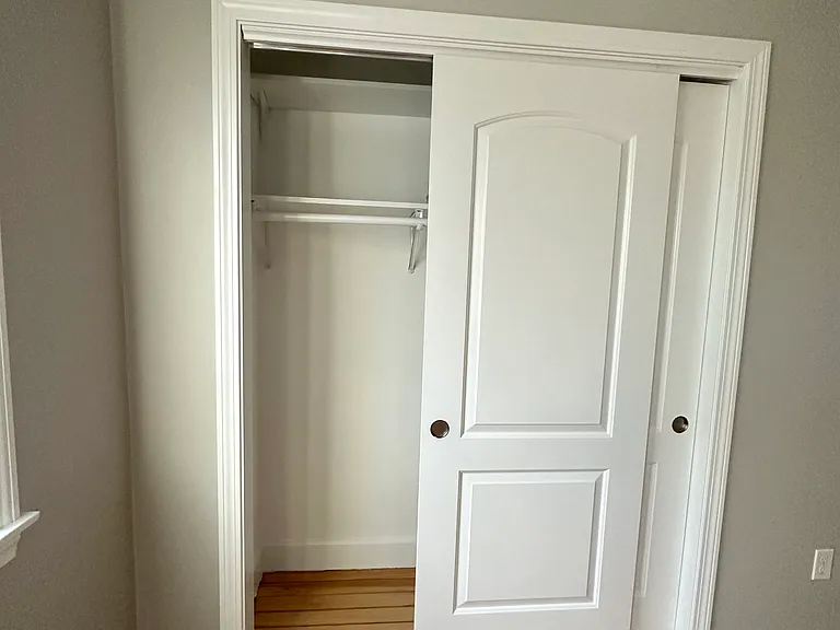 8 Buxton St — Photo 8