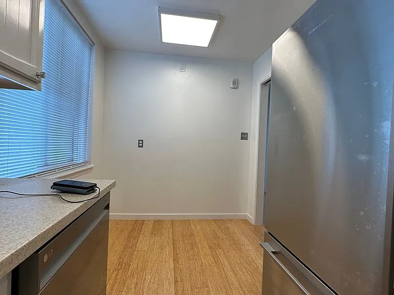 195 Collingwood St #1124R — Photo 6
