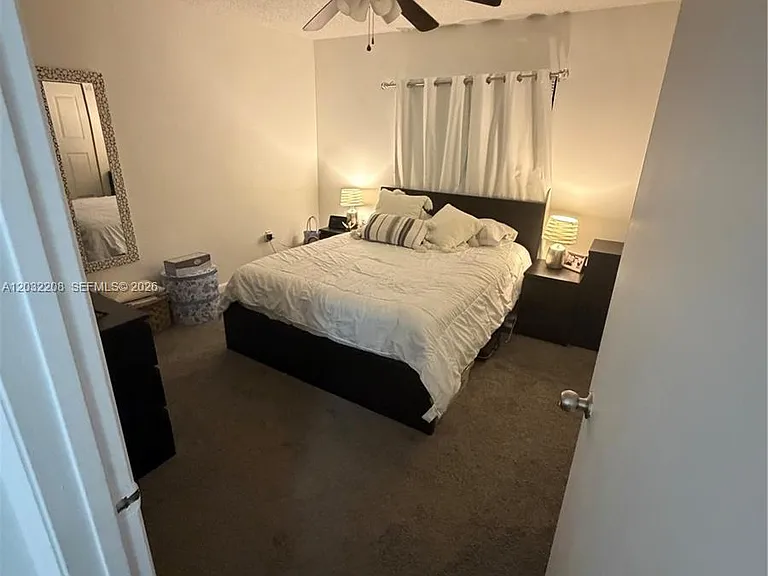9495 Palm Cir N #9495 — Photo 12