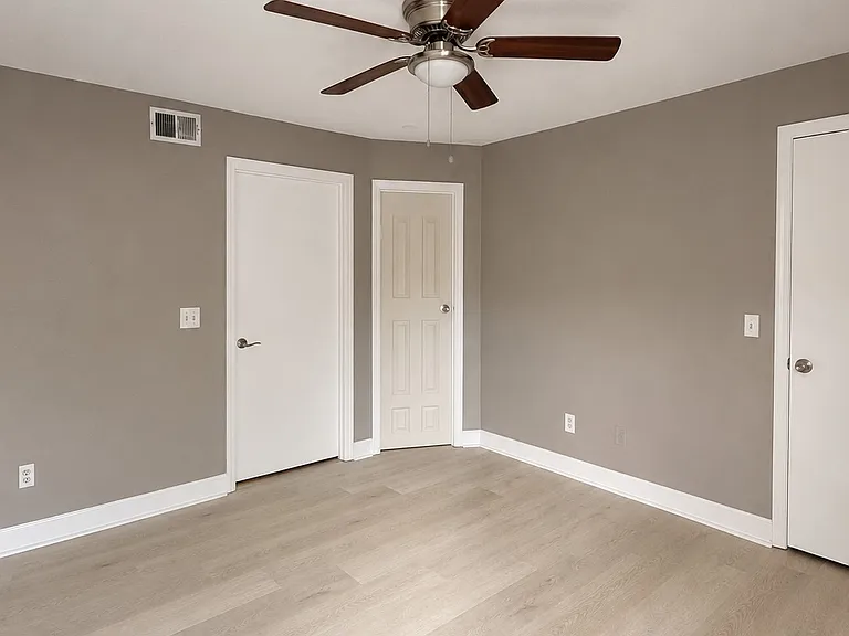 5124 Conroy Rd #1-17 — Photo 23
