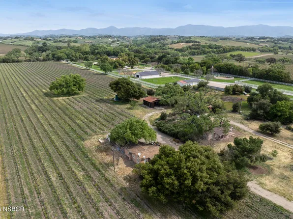 3173 Roblar Ave, Santa Ynez, CA 93460