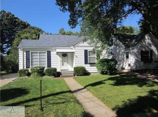 705 Pacific Ave, Lansing, MI