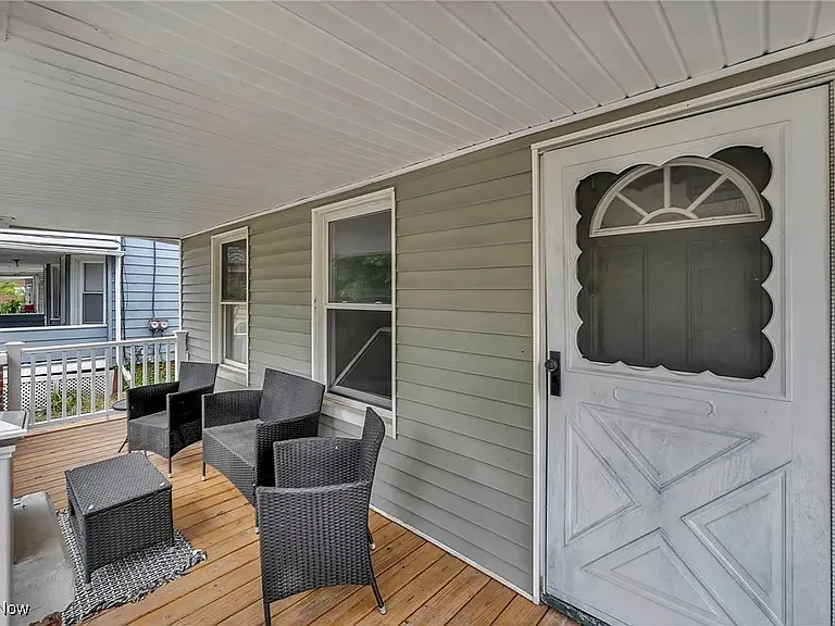 1617 Winchester Ave — Photo 14
