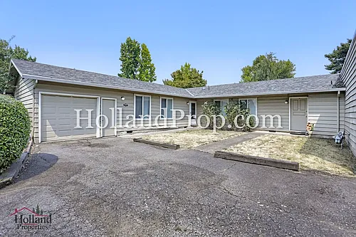 1974 NE Barberry Dr Photo 1