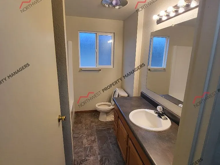 2227 Harrison Ave #136 — Photo 11