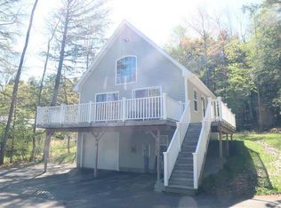 695 Memorial Dr, Winthrop, ME 04364