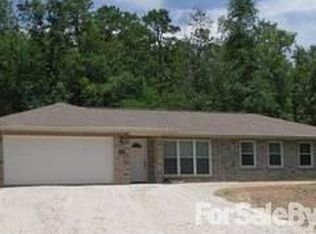 2362 Marion Anderson Rd, Hot Springs National Park, AR 71913