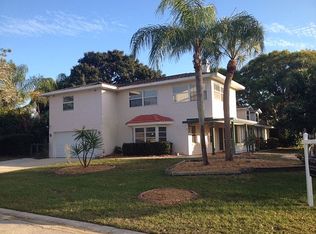 3209 Elmore Pl, Sarasota, FL 34239