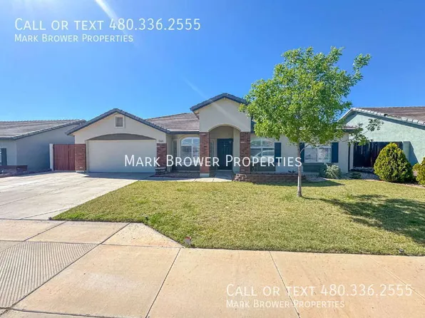 566 S Esmeralda, Mesa, AZ 85208