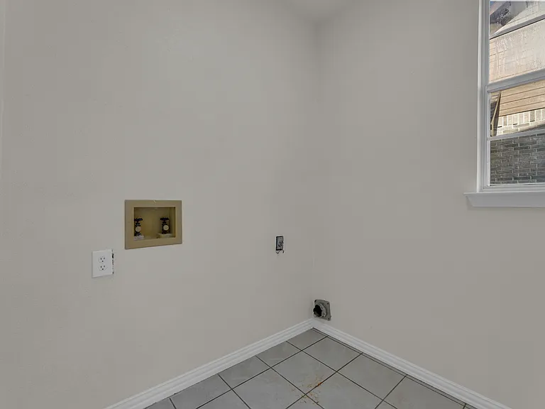 2822 Alcot Ln — Photo 27