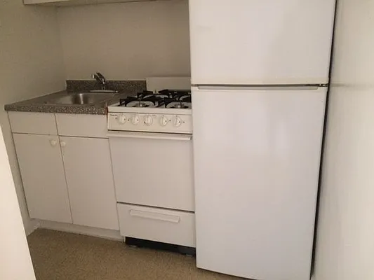 Rented by Prince Real Estate Associates LLC | media 13