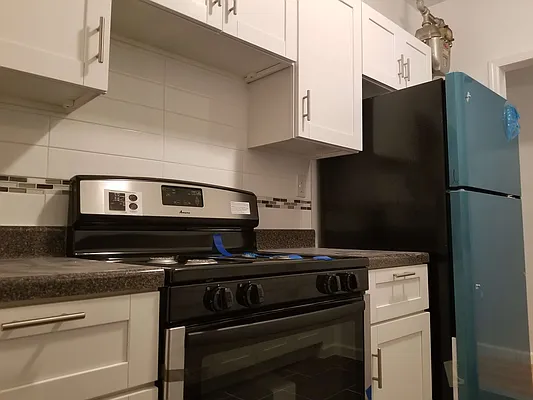Rented by Bruma Realty LLC | media 23