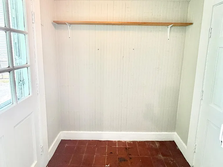 74 William St #1 — Photo 7