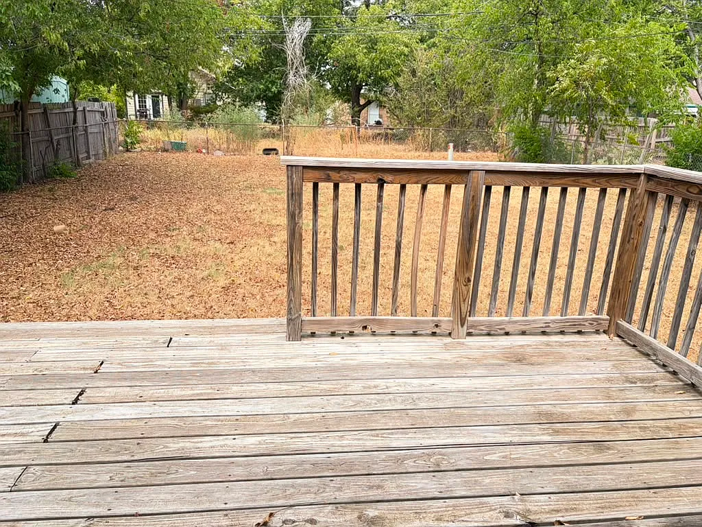 2 bed, 980 sqft, $900 — Photo 3